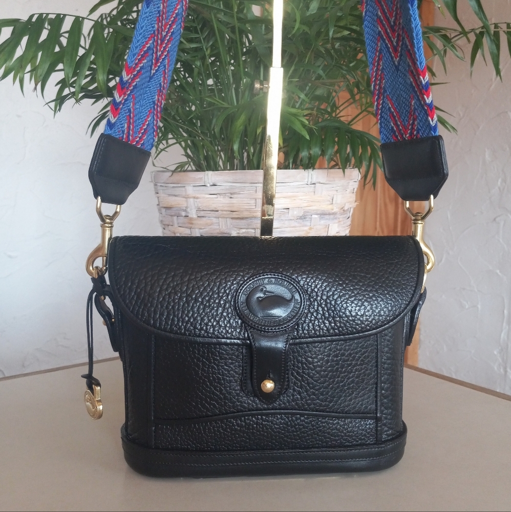 Dooney & Bourke Vintage, Mini Dover Collection 1992, includes SALT strap - Picture 3 of 13